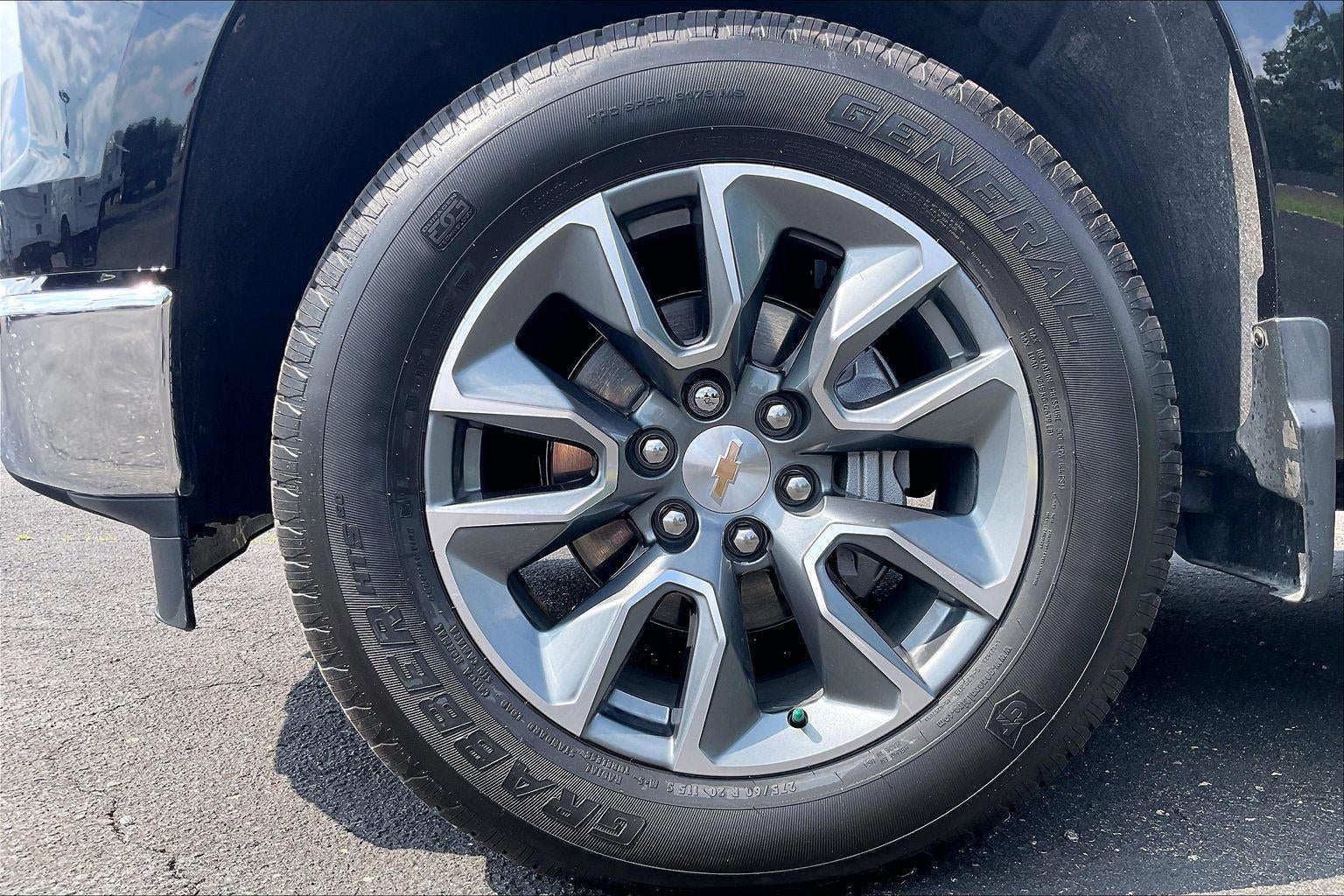 2025 Chevrolet Silverado 1500 LT