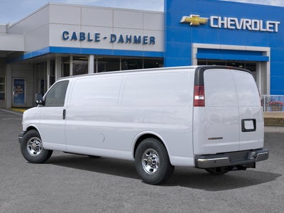 2025 Chevrolet Express Cargo 3500 WT