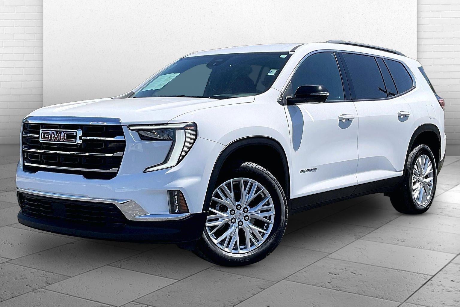2024 GMC Acadia Elevation