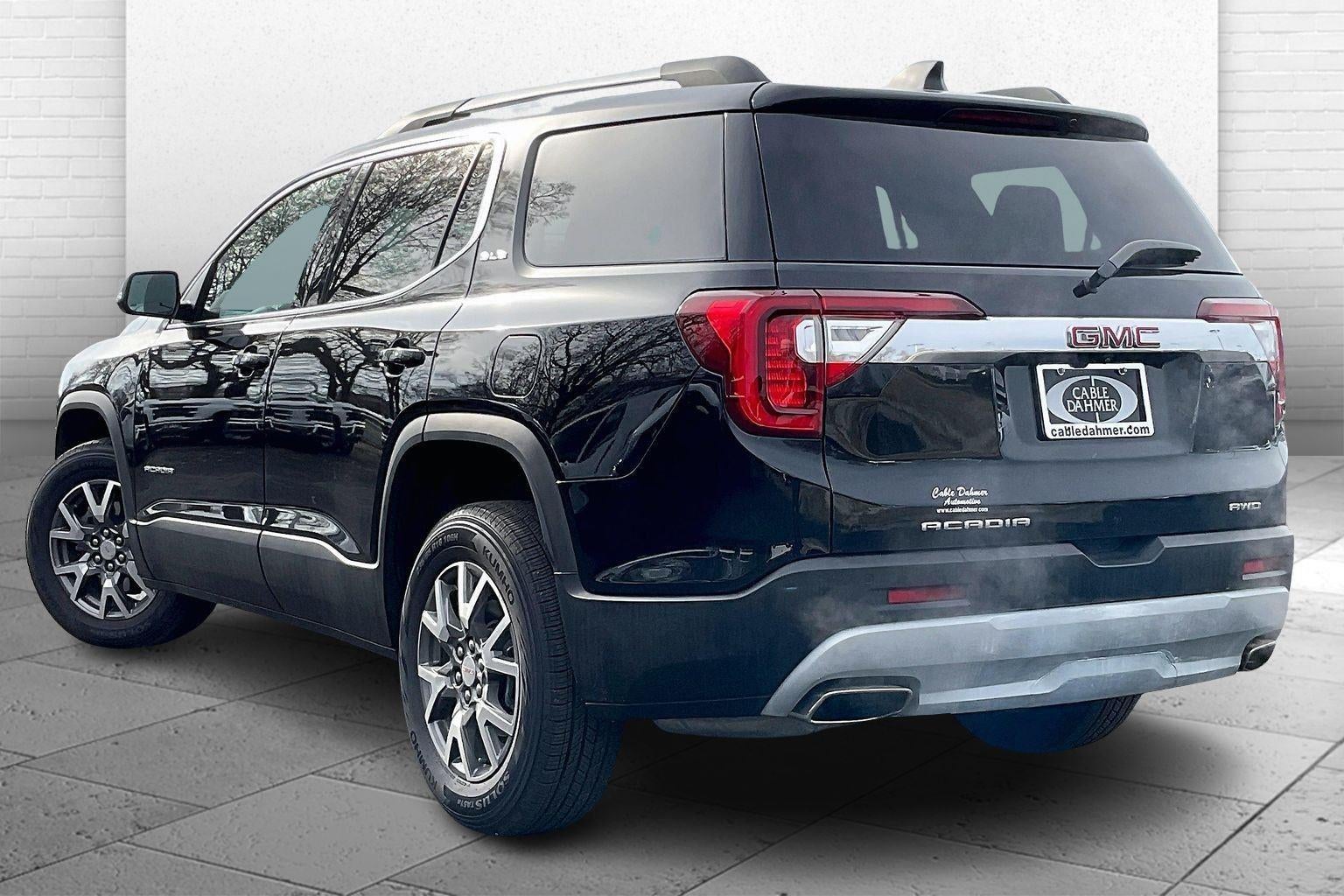 2023 GMC Acadia SLE