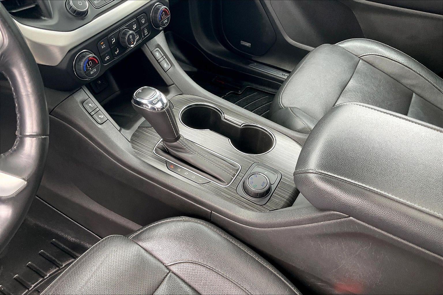 2019 GMC Acadia SLT