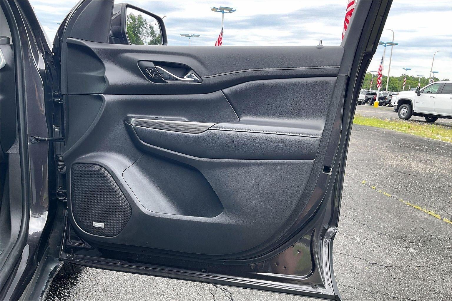 2019 GMC Acadia SLT