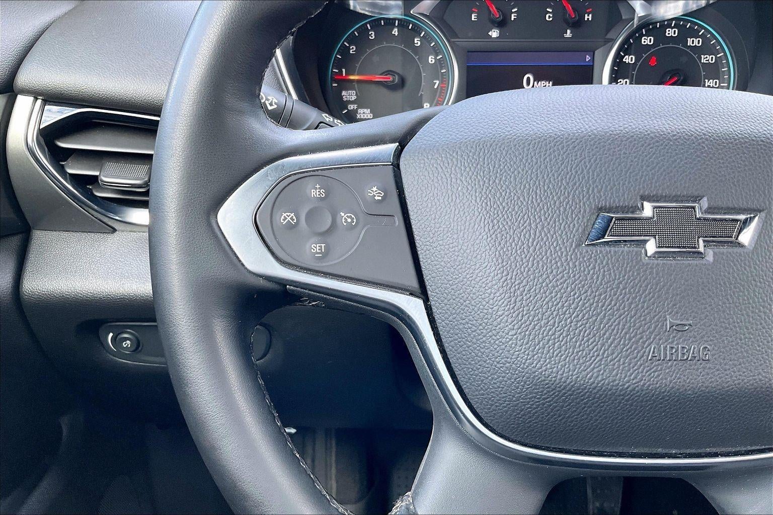 2023 Chevrolet Traverse LT Cloth