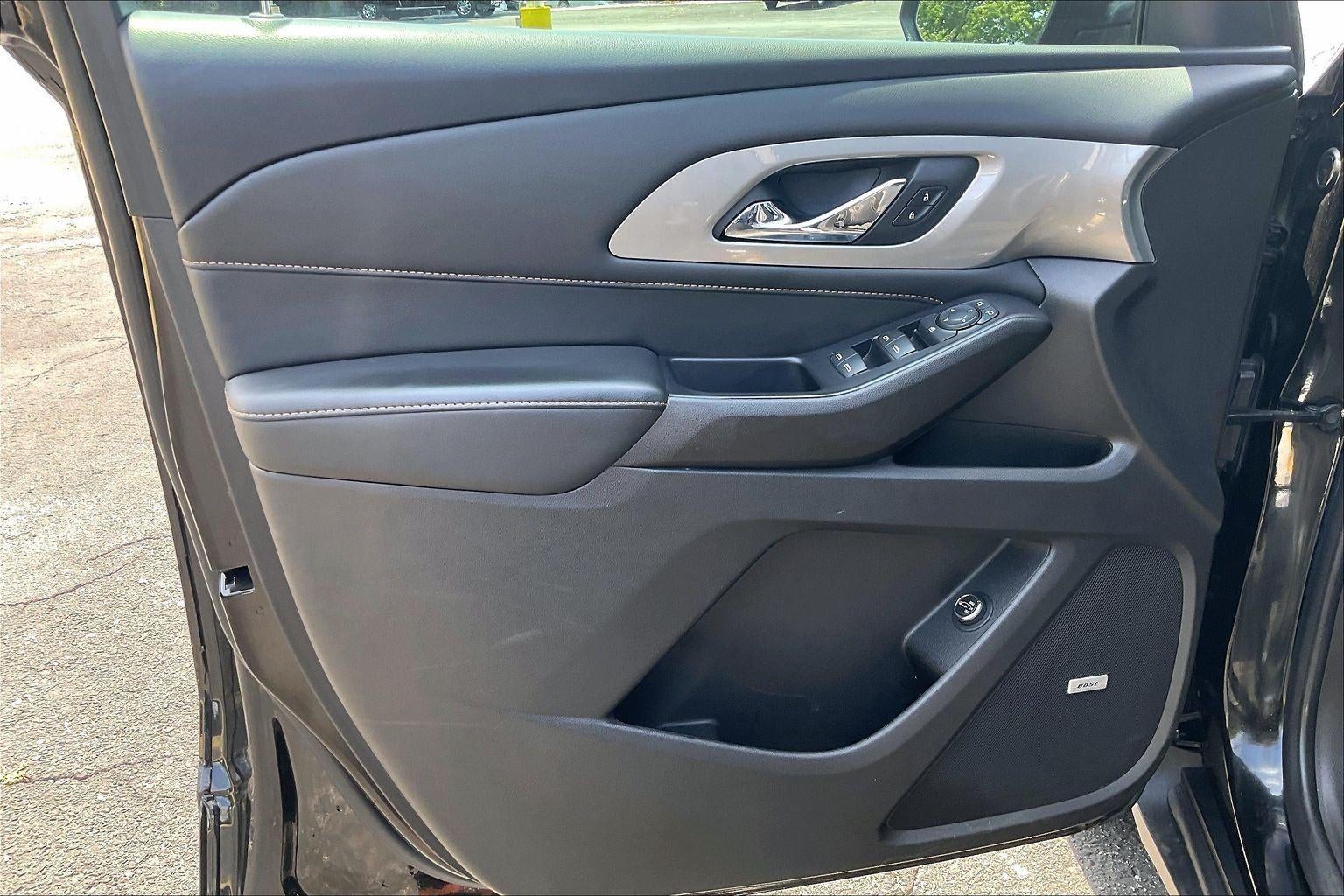 2021 Chevrolet Traverse RS