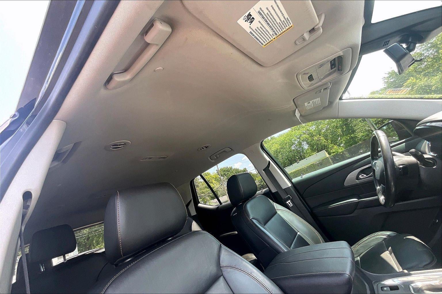 2021 Chevrolet Traverse RS