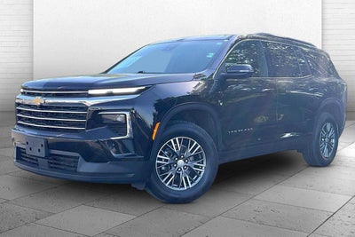 2024 Chevrolet Traverse LT