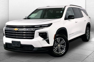 2024 Chevrolet Traverse LT