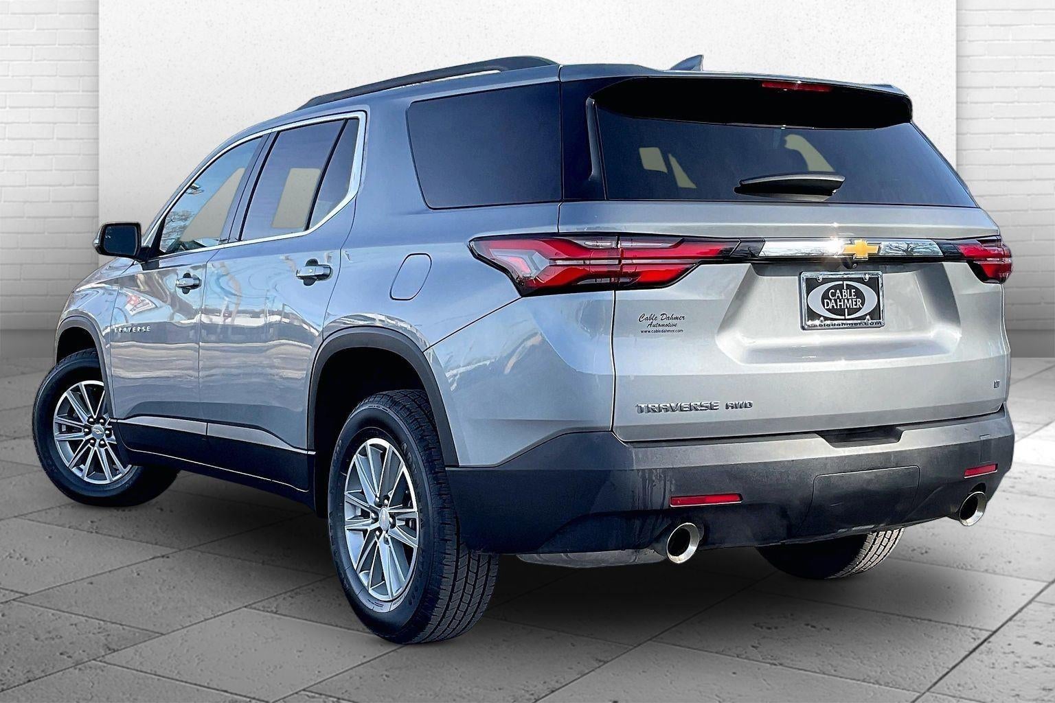 2023 Chevrolet Traverse LT Cloth