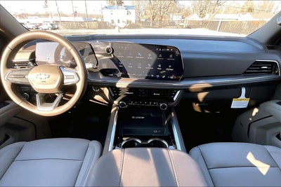 2026 Chevrolet Suburban LT