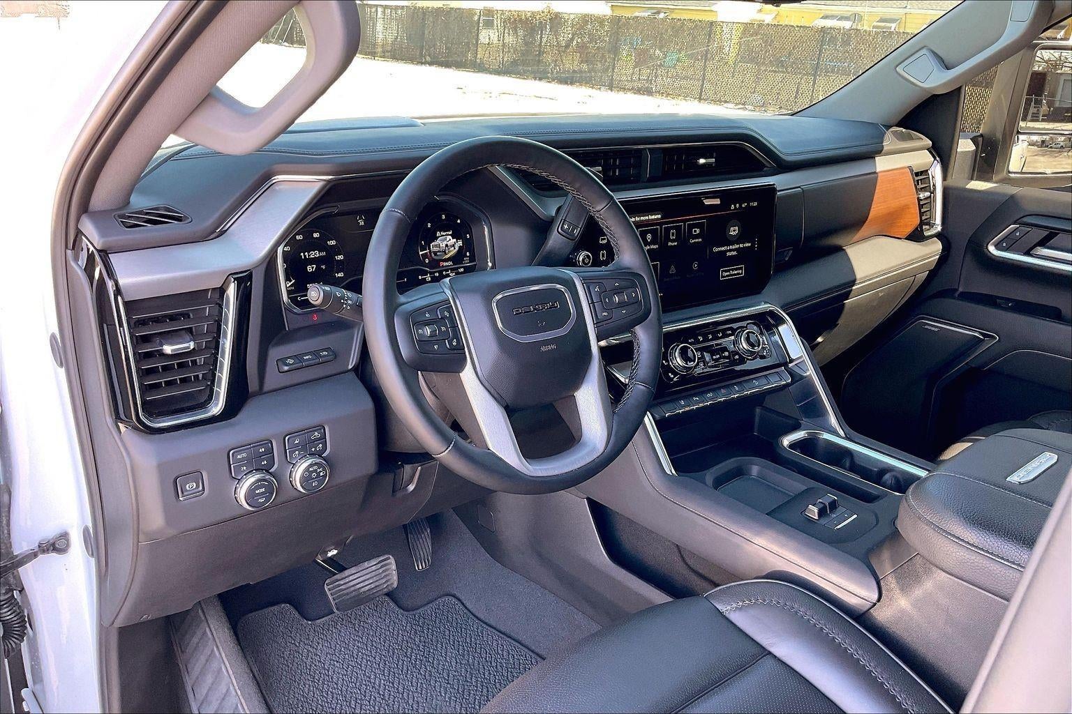 2025 GMC Sierra 2500 HD Denali