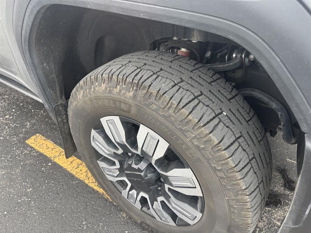 2025 GMC Sierra 2500 HD Denali