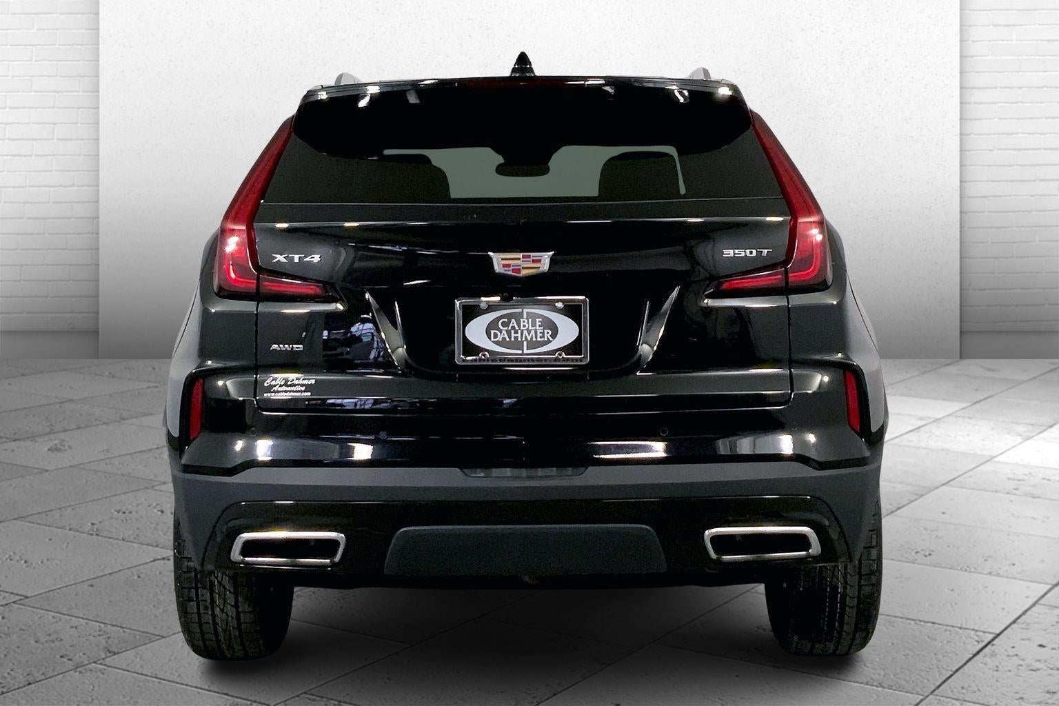 2024 Cadillac XT4 Premium Luxury