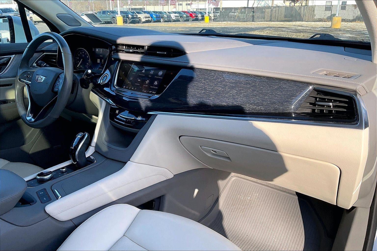 2024 Cadillac XT6 Premium Luxury