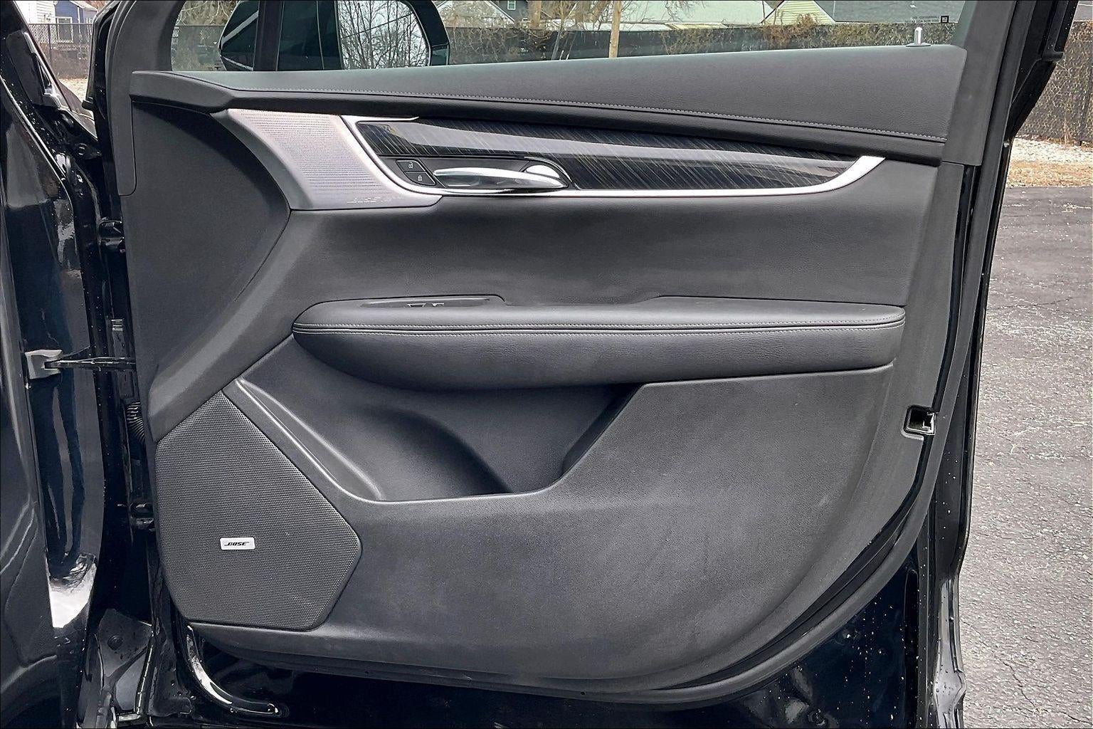 2020 Cadillac XT6 Premium Luxury