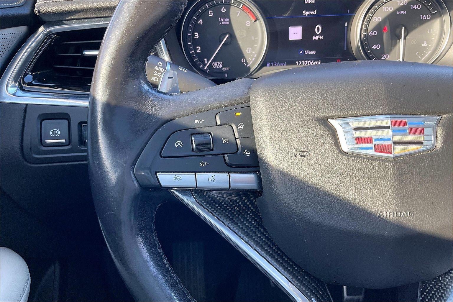 2020 Cadillac XT6 Sport