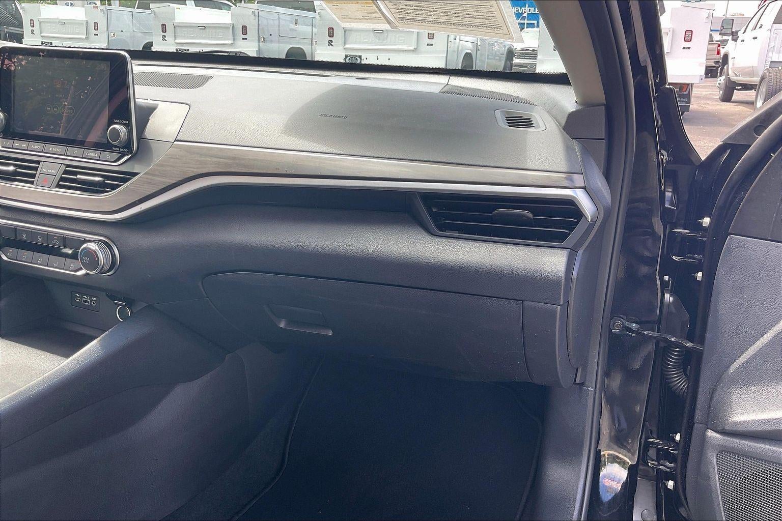 2025 Nissan Altima SV