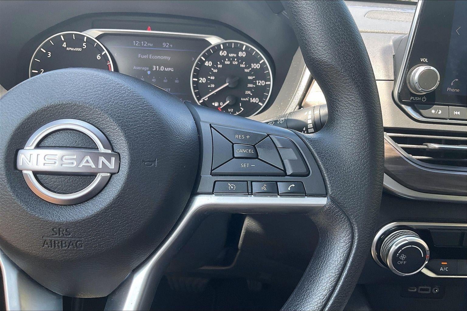 2025 Nissan Altima SV