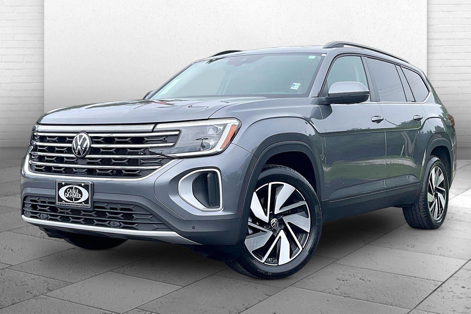 2025 Volkswagen Atlas 2.0T SE w/Technology