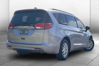 2021 Chrysler Voyager LXI