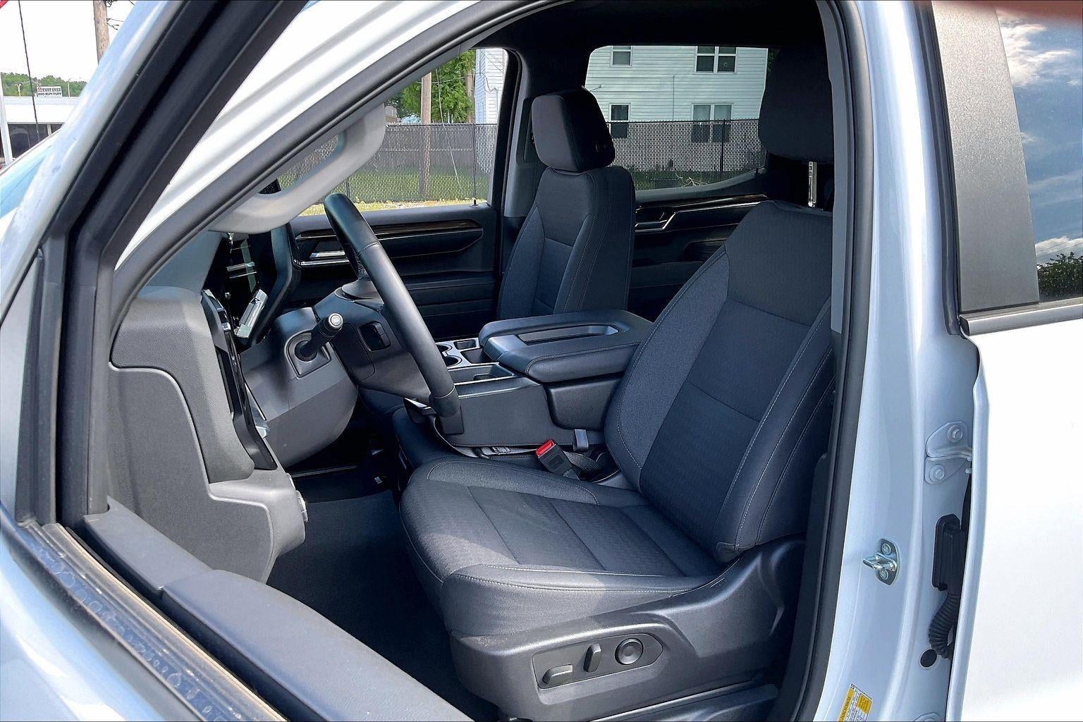 2023 Chevrolet Silverado 1500 LT (2FL)