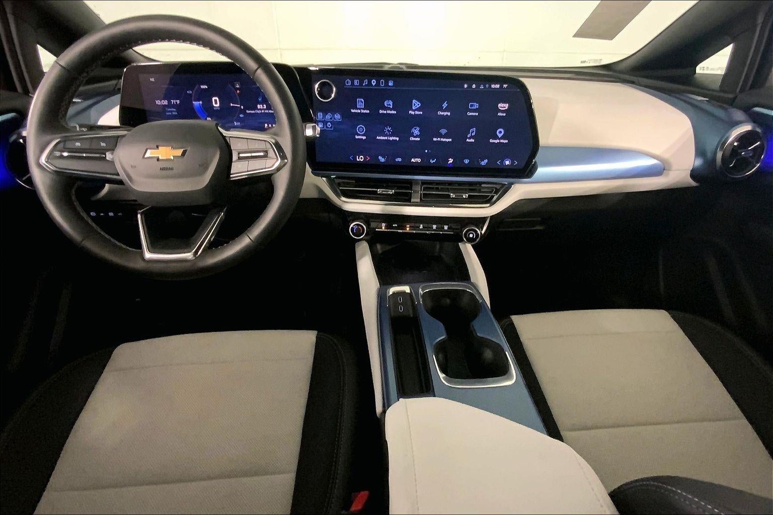 2025 Chevrolet Equinox EV LT