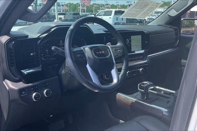 2024 GMC Sierra 1500 SLT