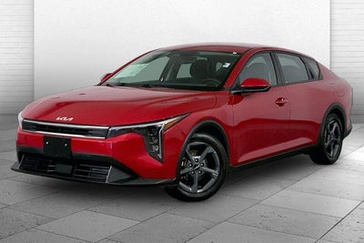2025 Kia K4 LXS
