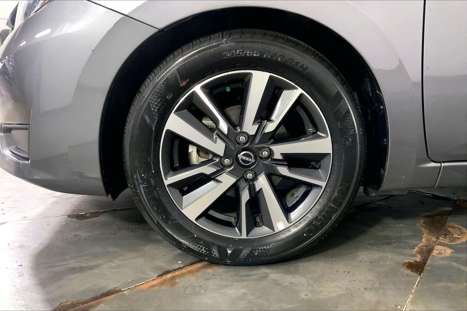 2025 Nissan Versa SV