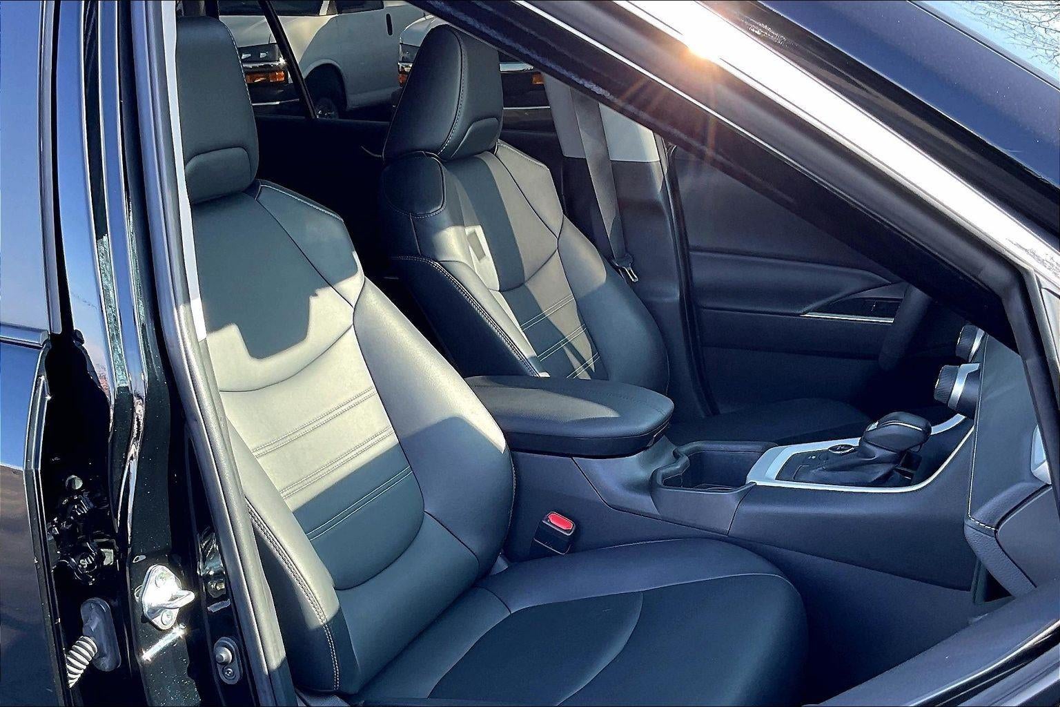 2024 Toyota RAV4 Hybrid XLE Premium