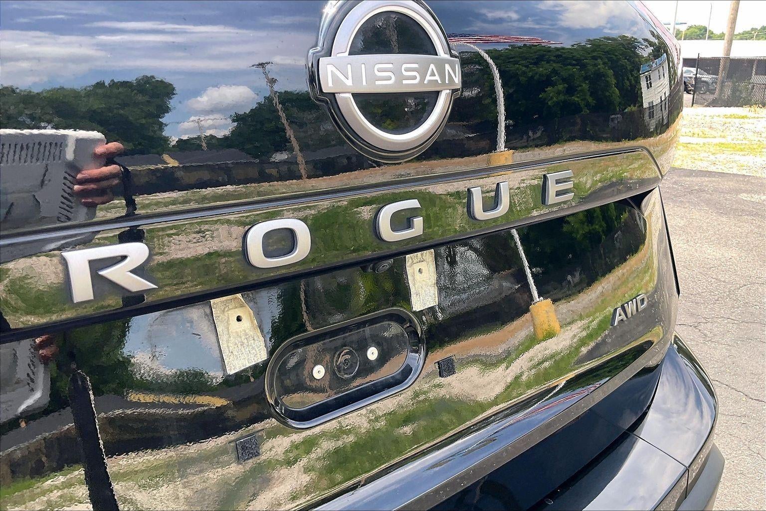 2025 Nissan Rogue SV
