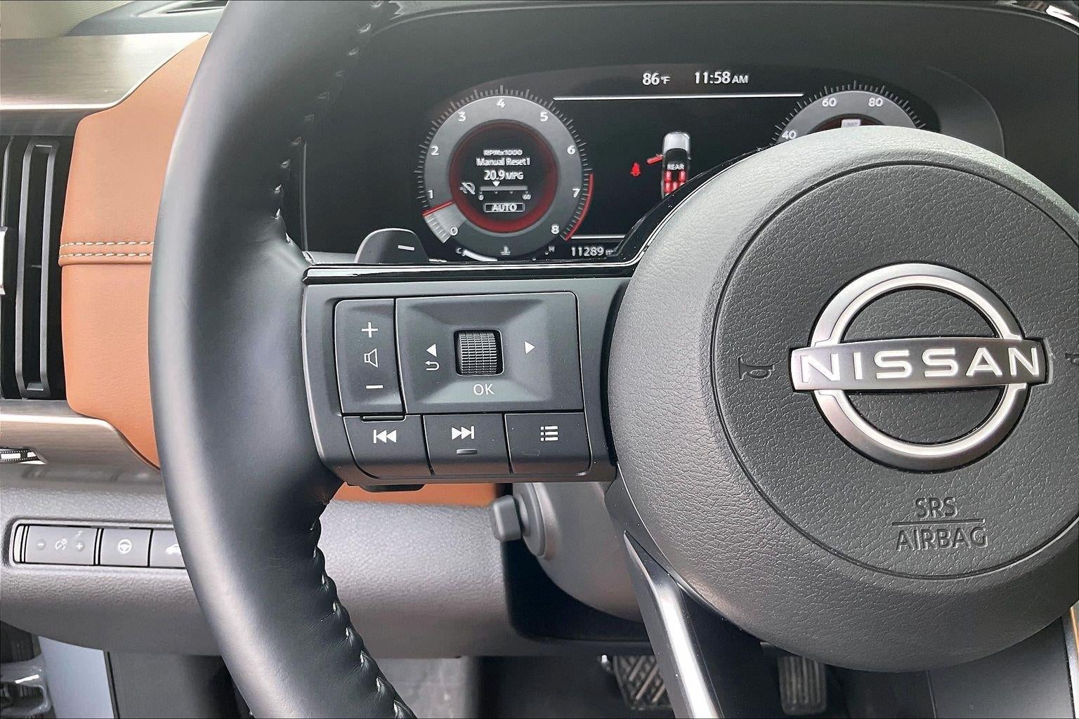 2025 Nissan Pathfinder Platinum