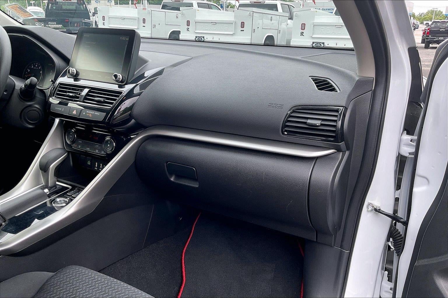 2024 Mitsubishi Eclipse Cross LE