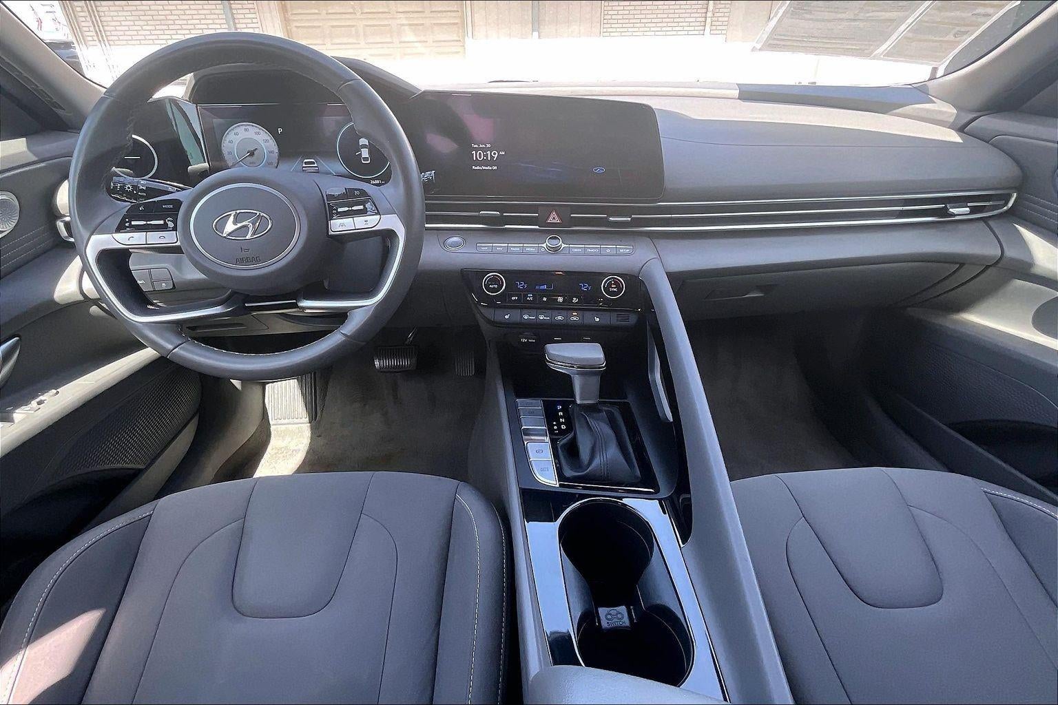 2023 Hyundai Elantra SEL