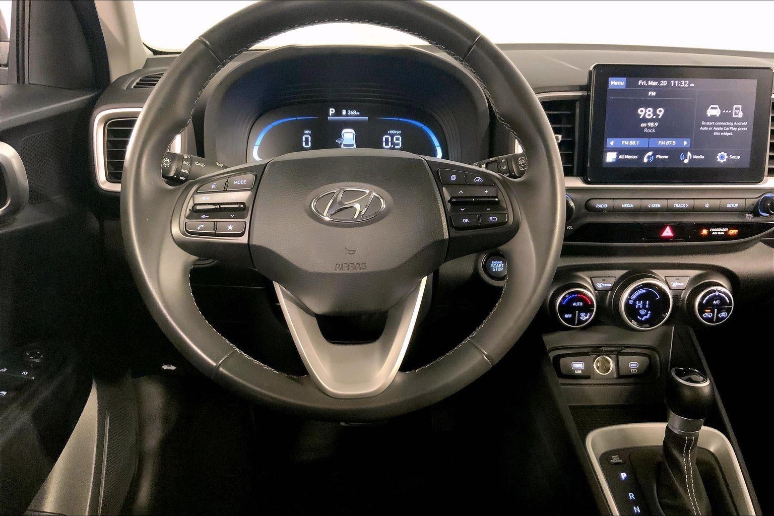 2025 Hyundai Venue SEL