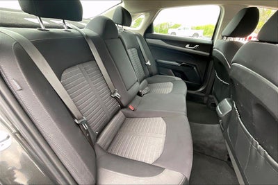 2025 Kia K5 LXS