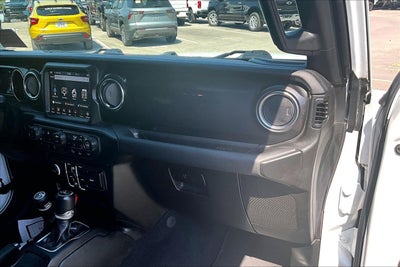 2021 Jeep Wrangler Unlimited Sahara Altitude