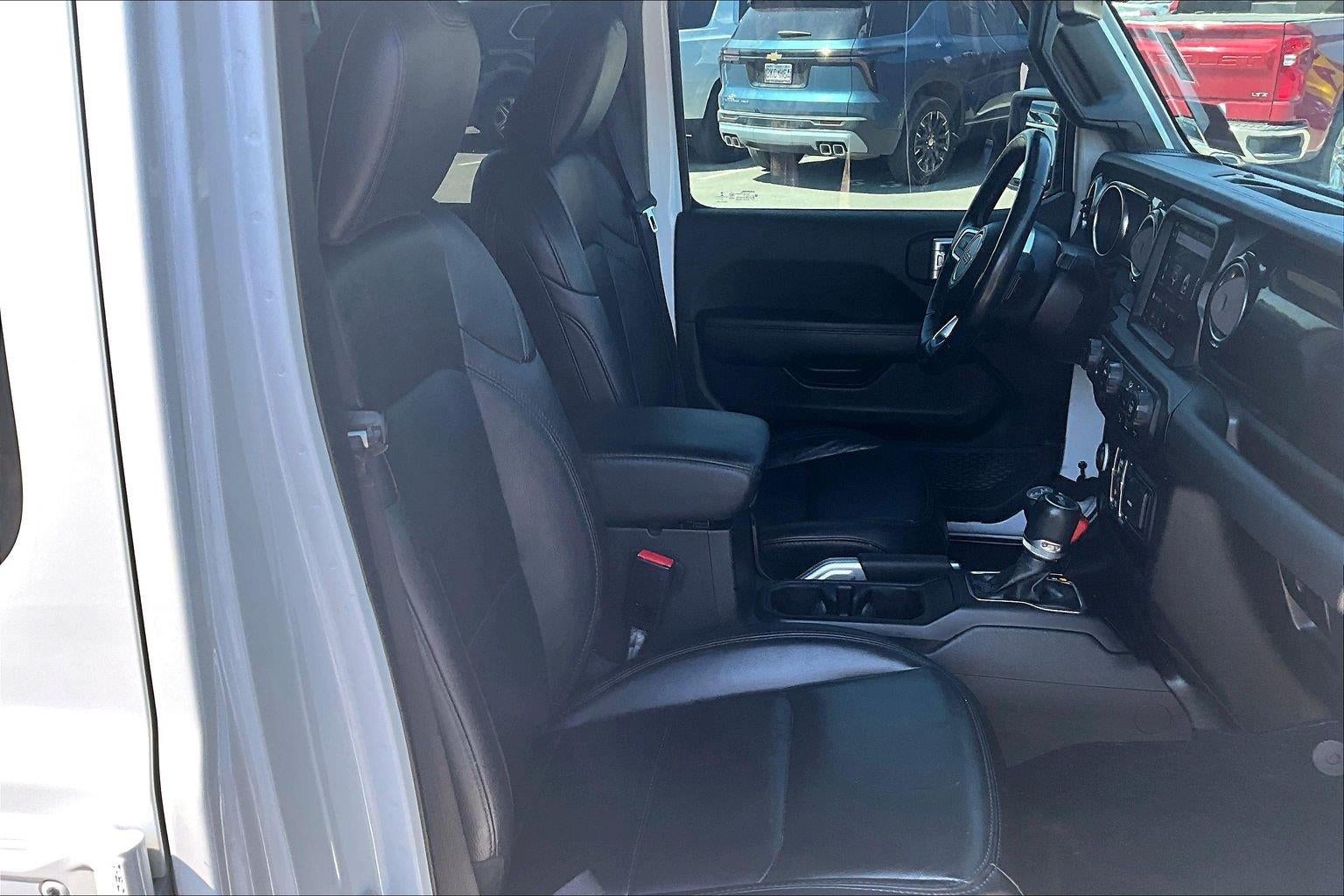 2021 Jeep Wrangler Unlimited Sahara Altitude