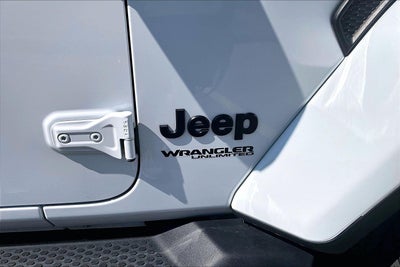 2021 Jeep Wrangler Unlimited Sahara Altitude
