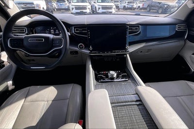 2023 Jeep Wagoneer L Series III