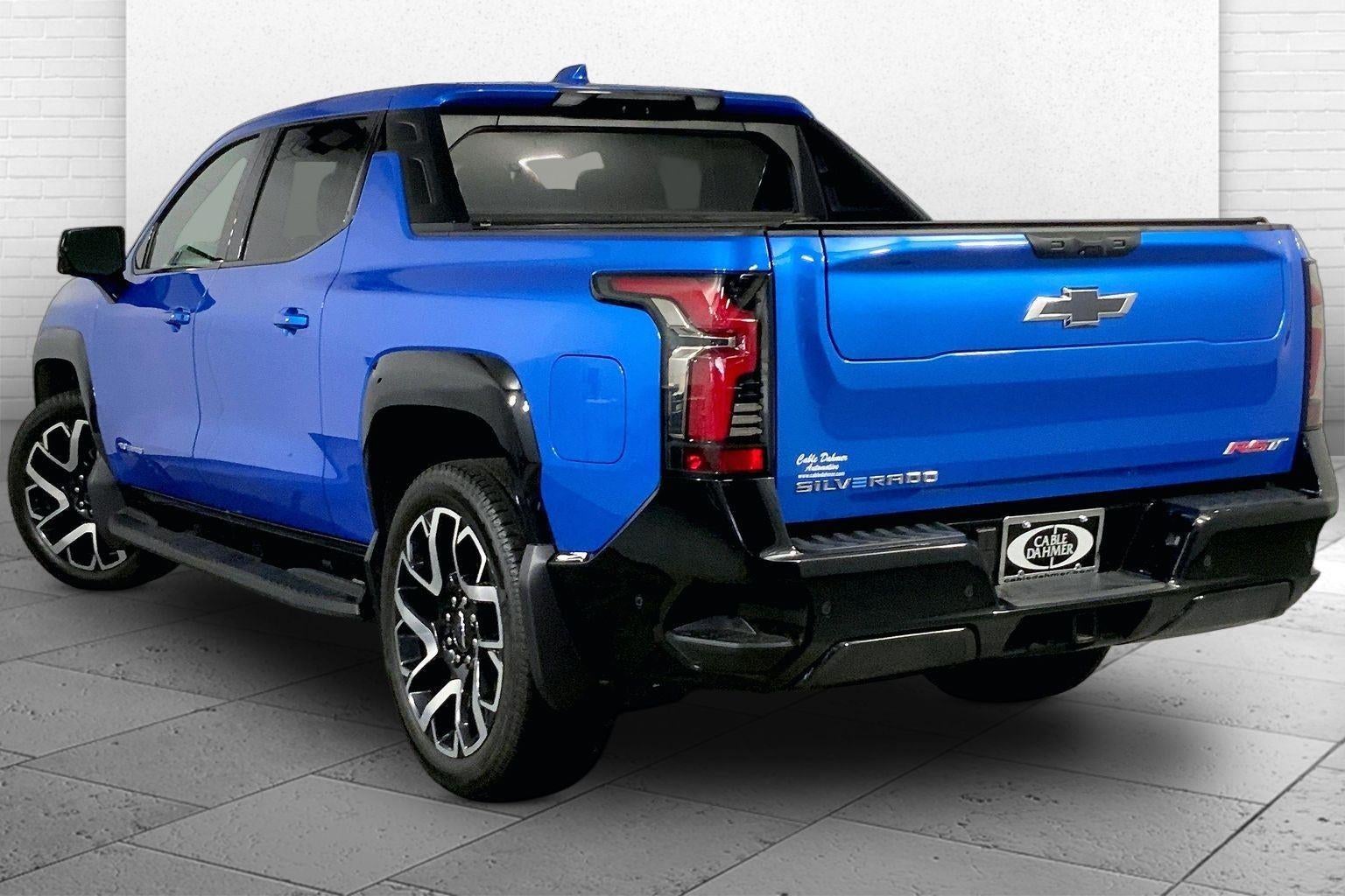 2025 Chevrolet Silverado EV RST - Max Range