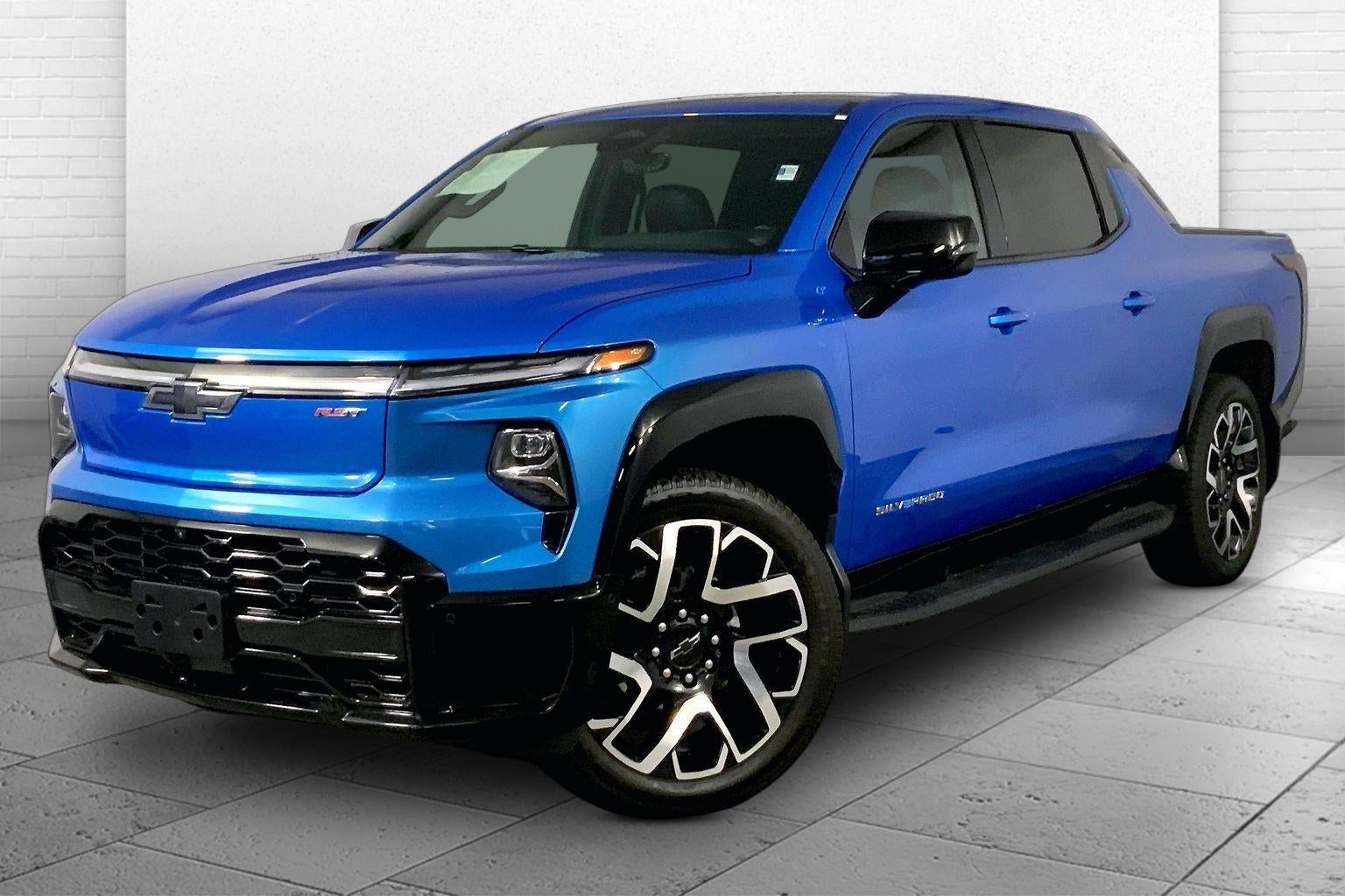 2025 Chevrolet Silverado EV RST - Max Range