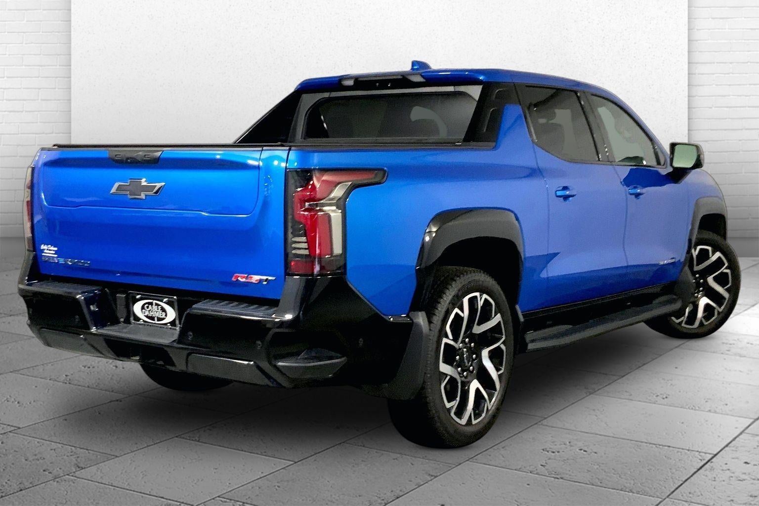2025 Chevrolet Silverado EV RST - Max Range