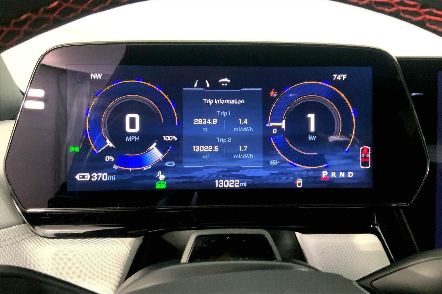 2025 Chevrolet Silverado EV RST - Max Range