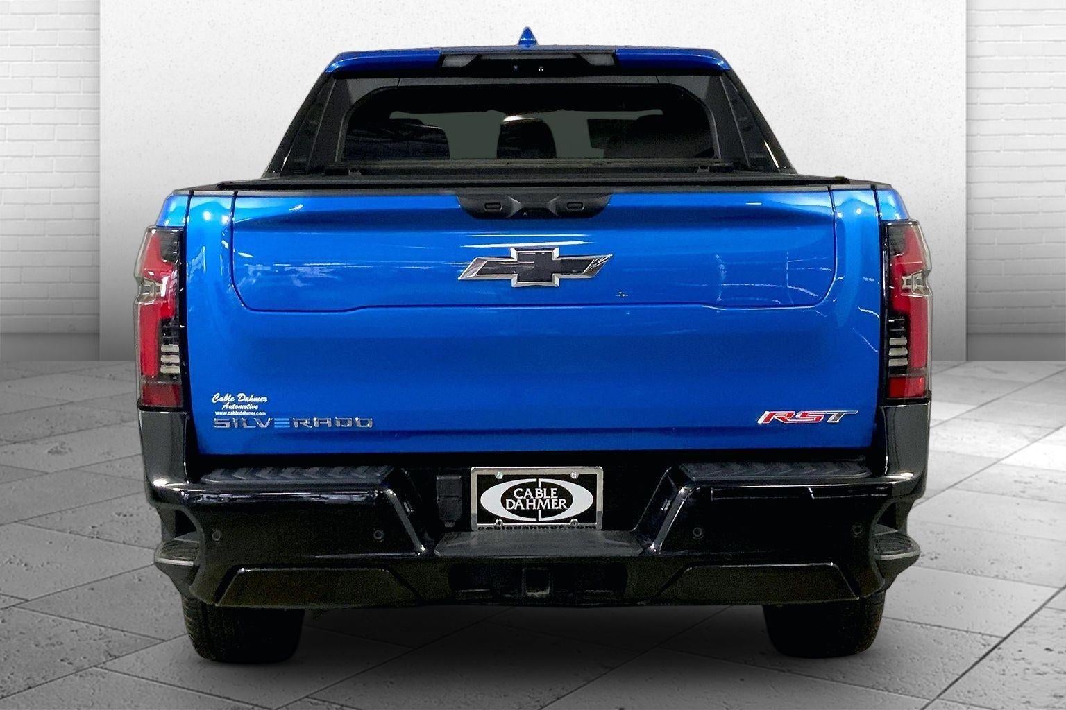 2025 Chevrolet Silverado EV RST - Max Range