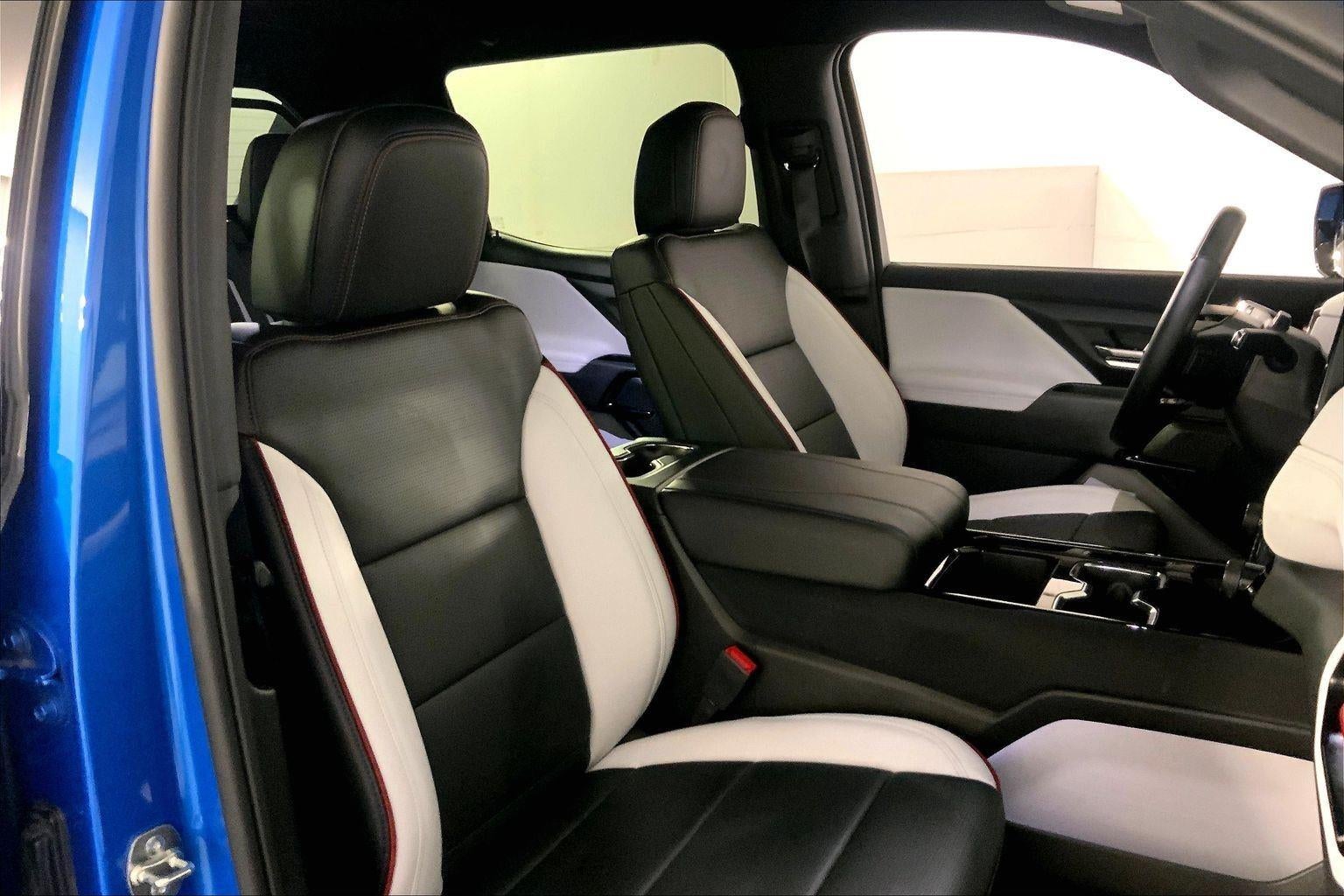 2025 Chevrolet Silverado EV RST - Max Range