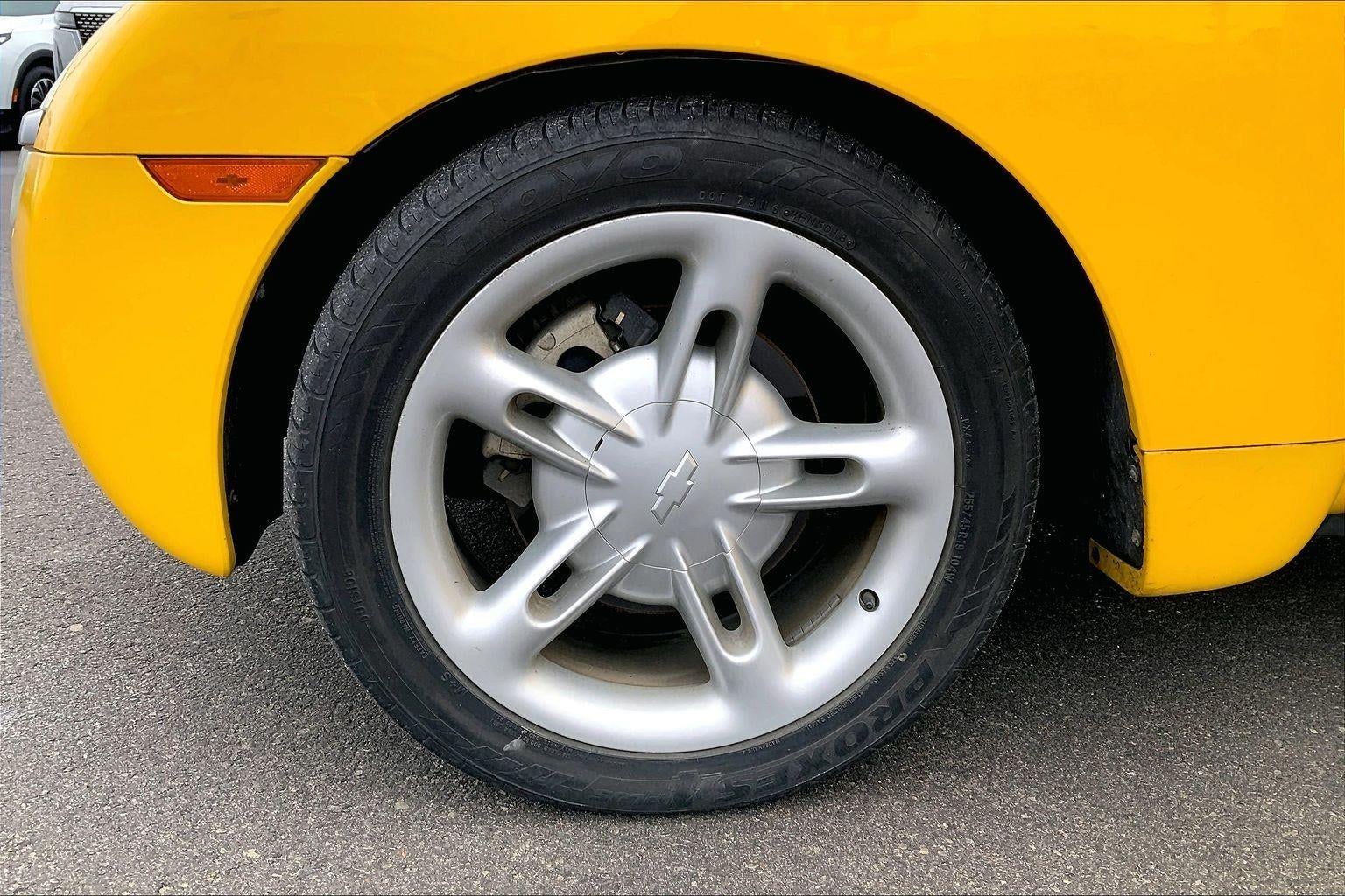 2004 Chevrolet SSR LS