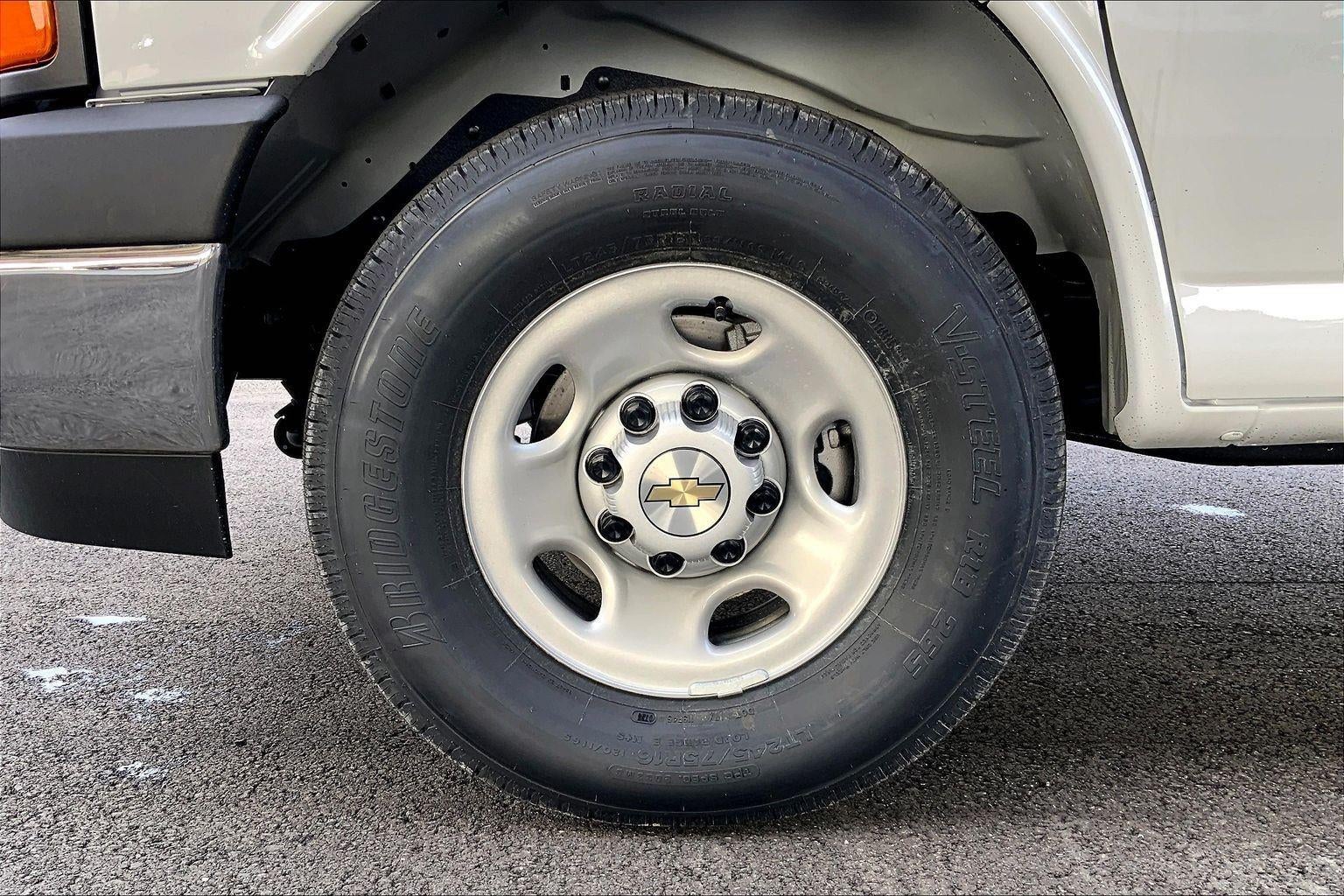 2026 Chevrolet Express Cargo 2500 WT