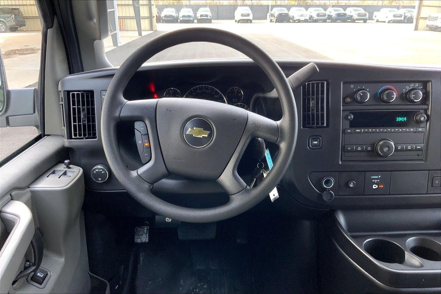 2026 Chevrolet Express Cargo 2500 WT