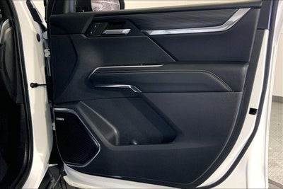 2024 GMC Acadia Elevation