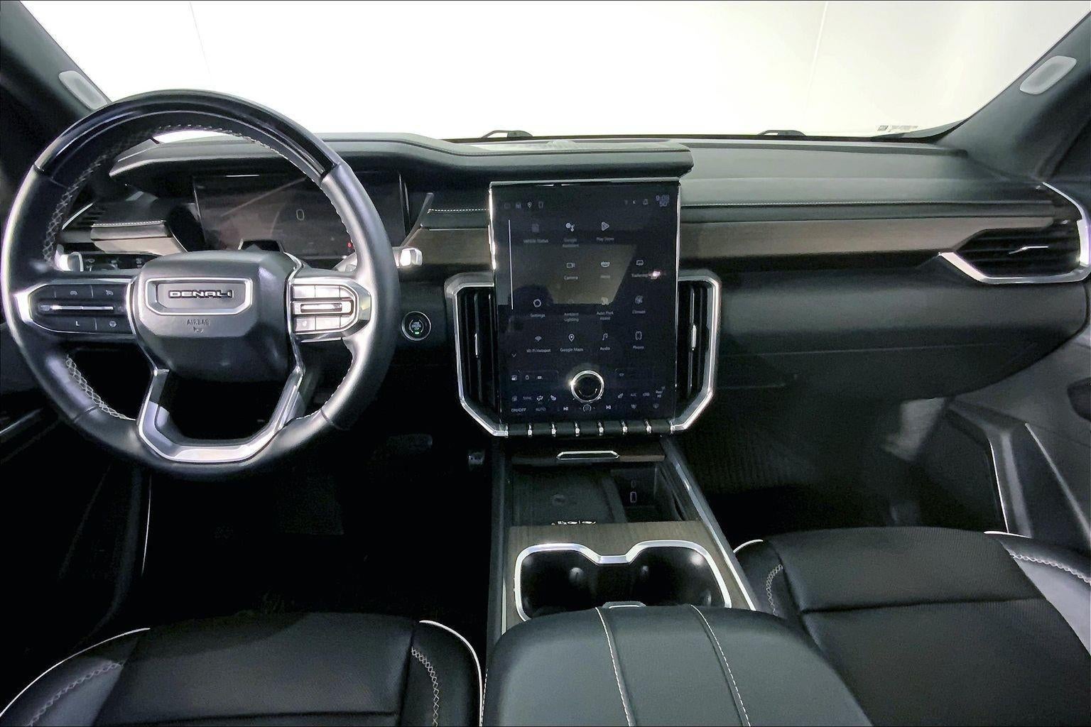 2024 GMC Acadia Denali